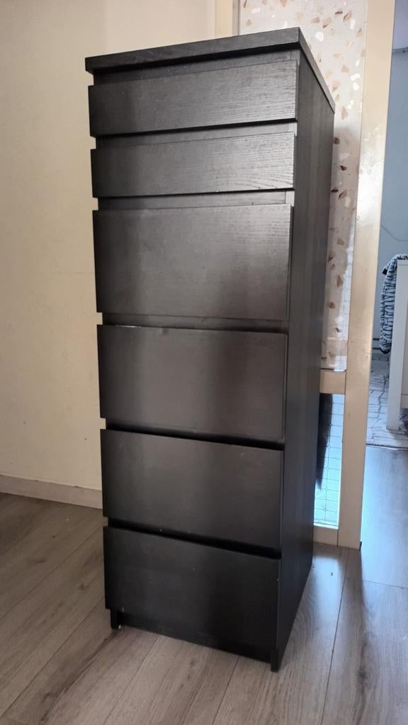 Zwarte ladekast met spiegel, 6 laden, Huis en Inrichting, Kasten | Ladekasten, Gebruikt, 5 laden of meer, 100 tot 150 cm, Modern