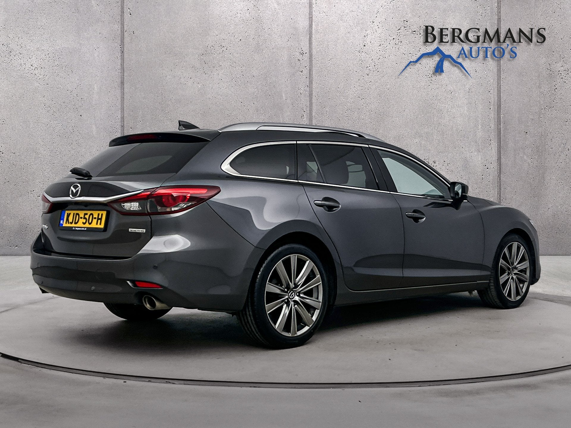 Mazda 6 Sportbreak 2.0 SkyActiv-G 165 Luxury // DEALERONDERH, Auto's, 1998 cc, Gebruikt, 4 cilinders, 6 sportbreak