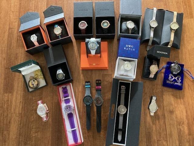 Diverse horloges, Sieraden, Tassen en Uiterlijk, Overige materialen, Polshorloge, Overige materialen, Nieuw