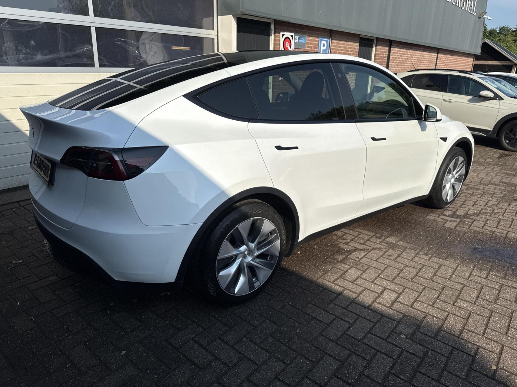 Foto 2 van Tesla Model Y RWD 58 kWh SOH 95% LFP/WARMTEPOMP *ALL-IN PRIJ