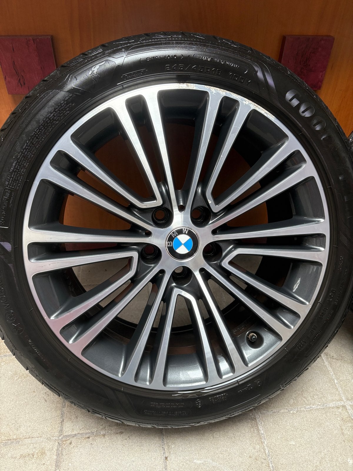 BMW 5 Serie G30/G31 Velgen met Goodyear Zomerbanden, Auto-onderdelen, Banden en Velgen, Ophalen, 18 inch, Banden en Velgen, Personenwagen