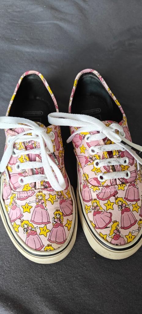 Vans Nintendo Princess Peach Sneakers, Ophalen of Verzenden, Sneakers of Gympen, Roze, Gedragen