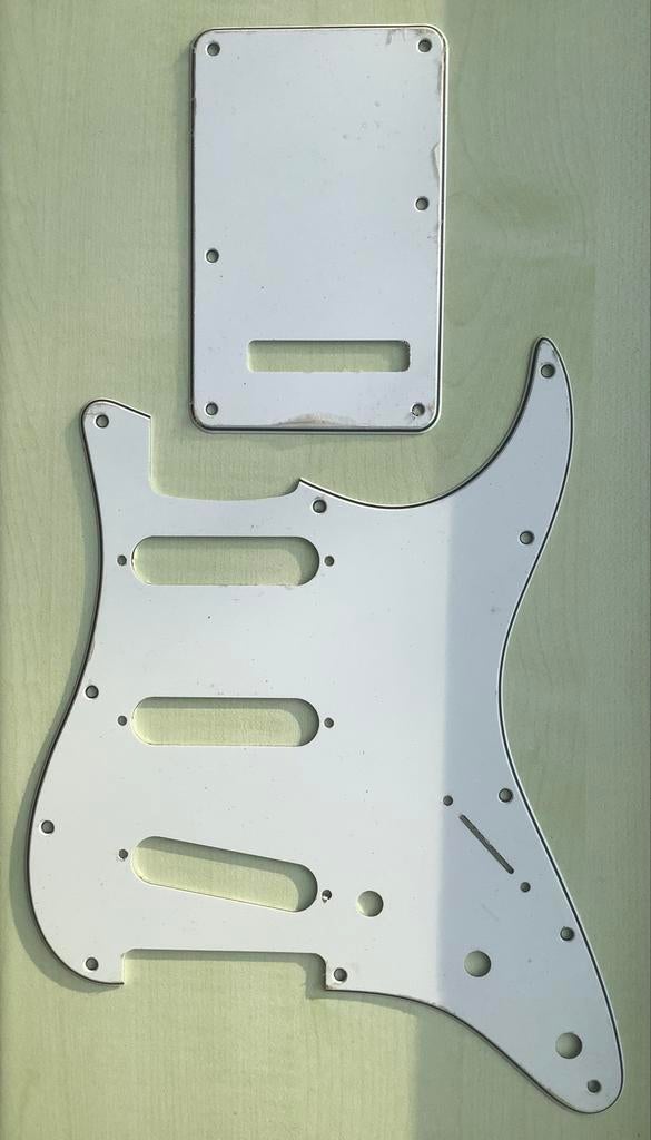 Slagplaat en achterplaat voor Fender Stratocaster (nieuw), Muziek en Instrumenten, Instrumenten | Onderdelen, Ophalen of Verzenden