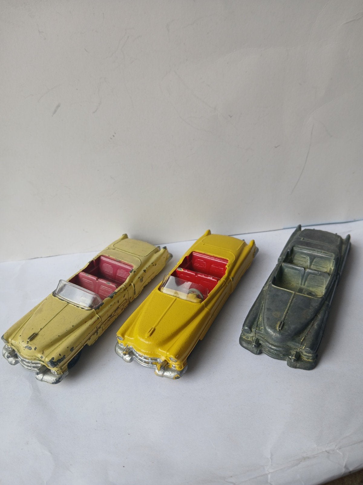 Cadillac Eldorado.  Dinky toys,  opknapper,  vanaf:, Ophalen of Verzenden, Gebruikt, Auto, Dinky Toys