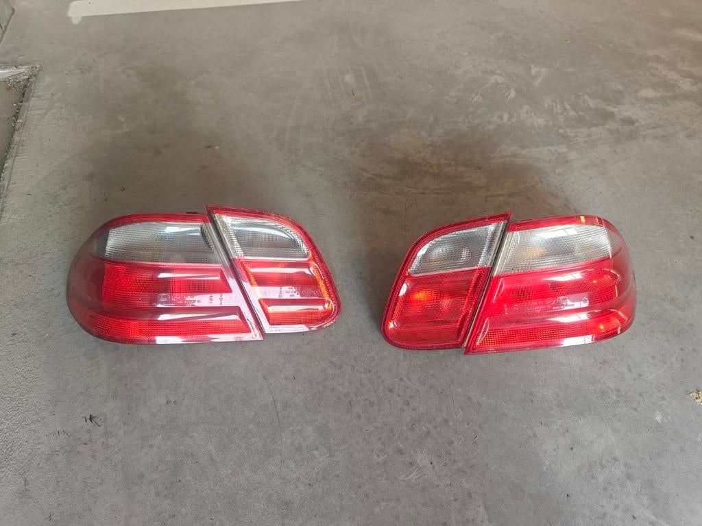 Mercedes-Benz CLK W208 Achterlichten (set, zonder lampjes), Auto-onderdelen, Ophalen of Verzenden, Gebruikt, Mercedes-Benz