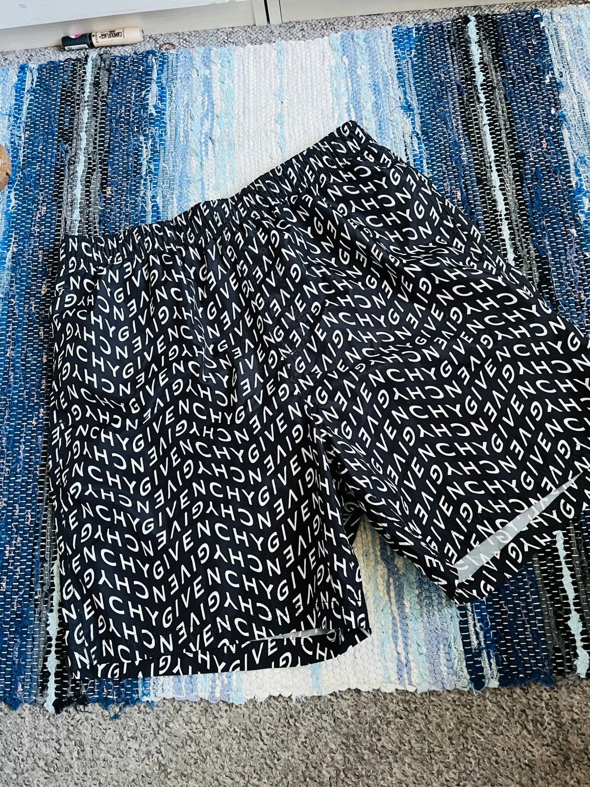 Givenchy heren zwemshort, Kleding | Dames, Ophalen of Verzenden, Zo goed als nieuw, Zwart, Lang