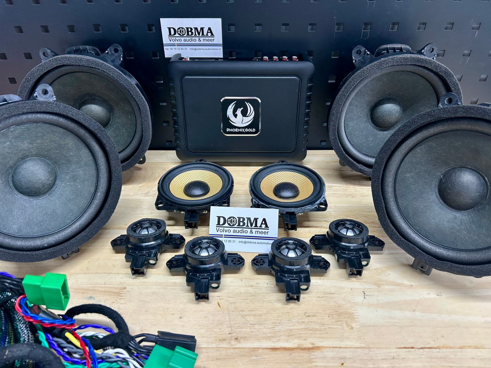Volvo Bowers&Wilkins upgrade met Phoenix Gold versterker, Gebruikt, Ophalen of Verzenden, Volvo, X