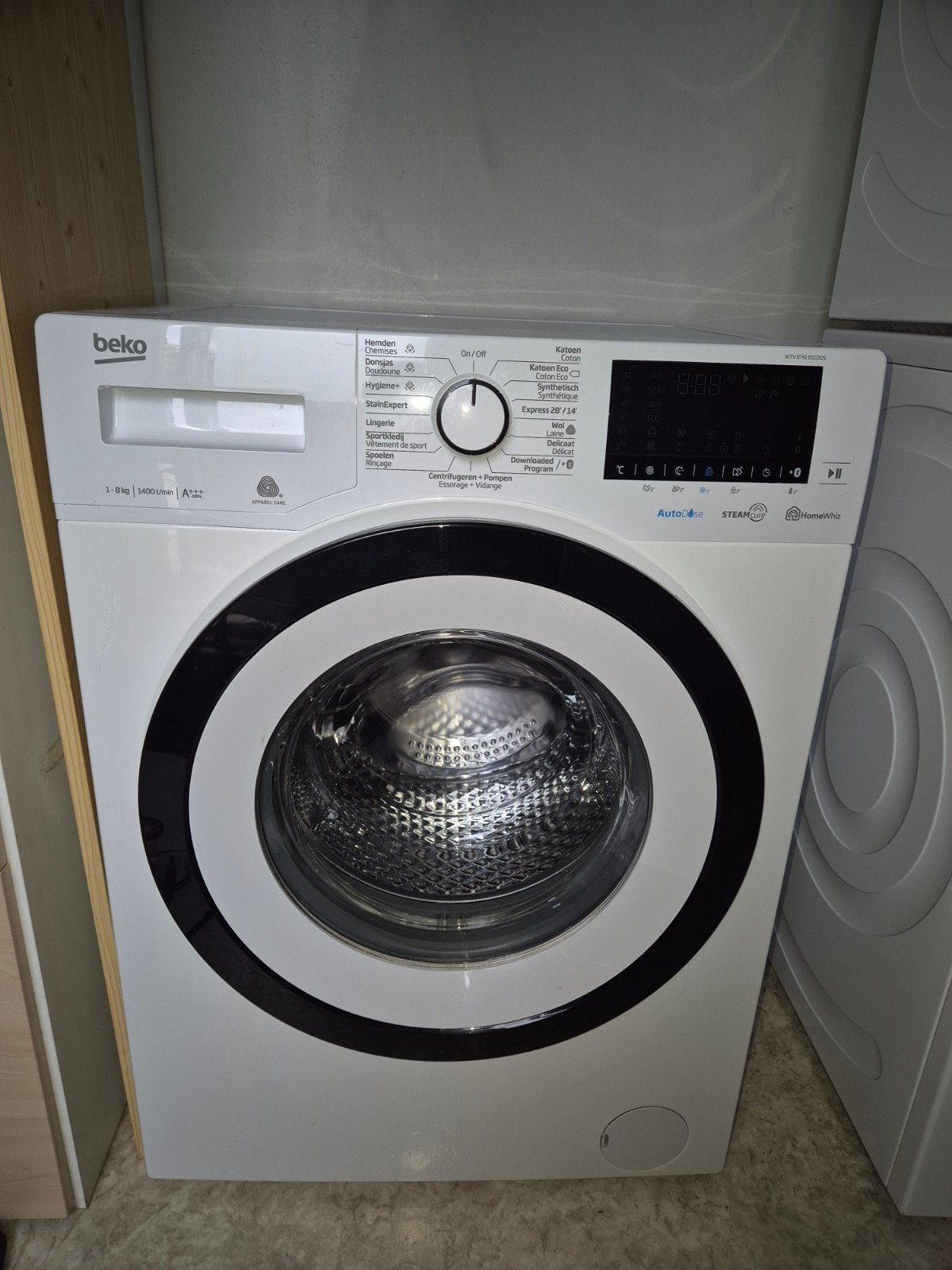 Wasmachine BEKO, Ophalen, Gebruikt, 85 tot 90 cm, 1200 tot 1600 toeren