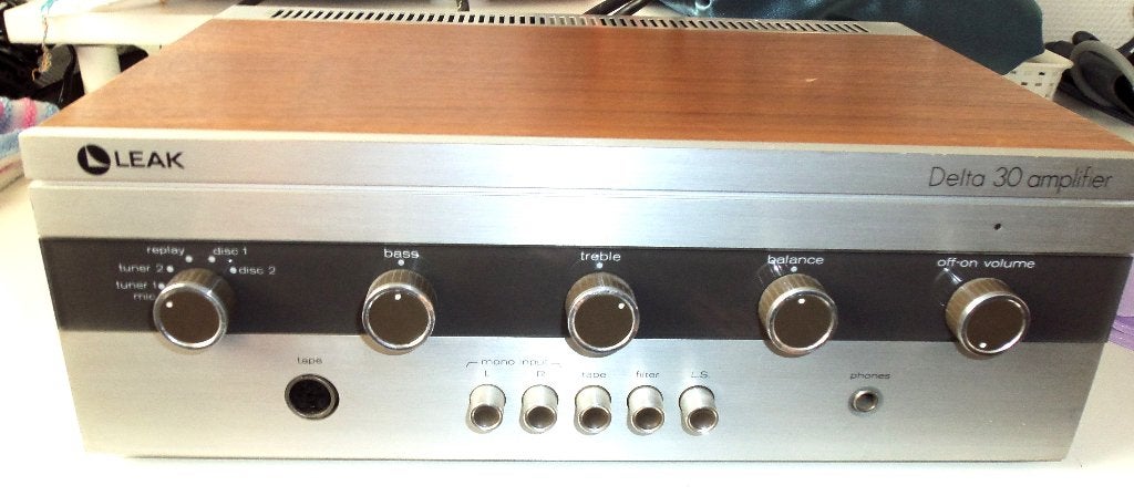 LEAK Delta 30 versterker, Ophalen, Gebruikt, 60 tot 120 watt, Overige merken