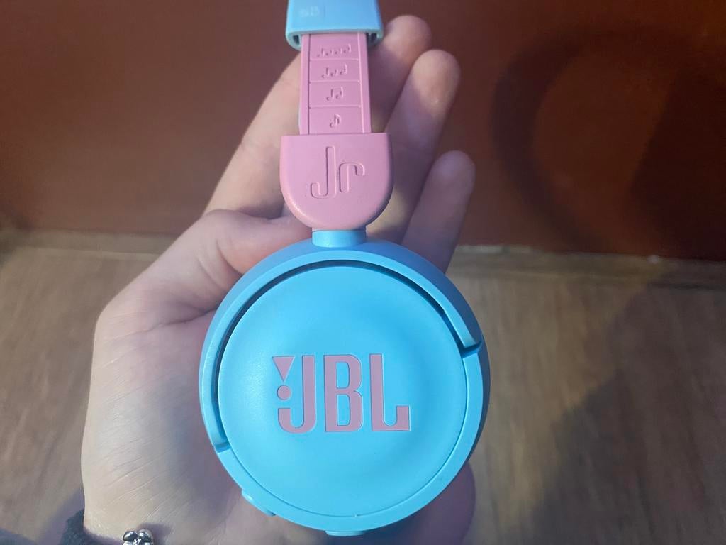 JBL JR310BT draadloze kinderkoptelefoon in blauw/roze, Ophalen of Verzenden, Gebruikt, Overige merken, Bluetooth
