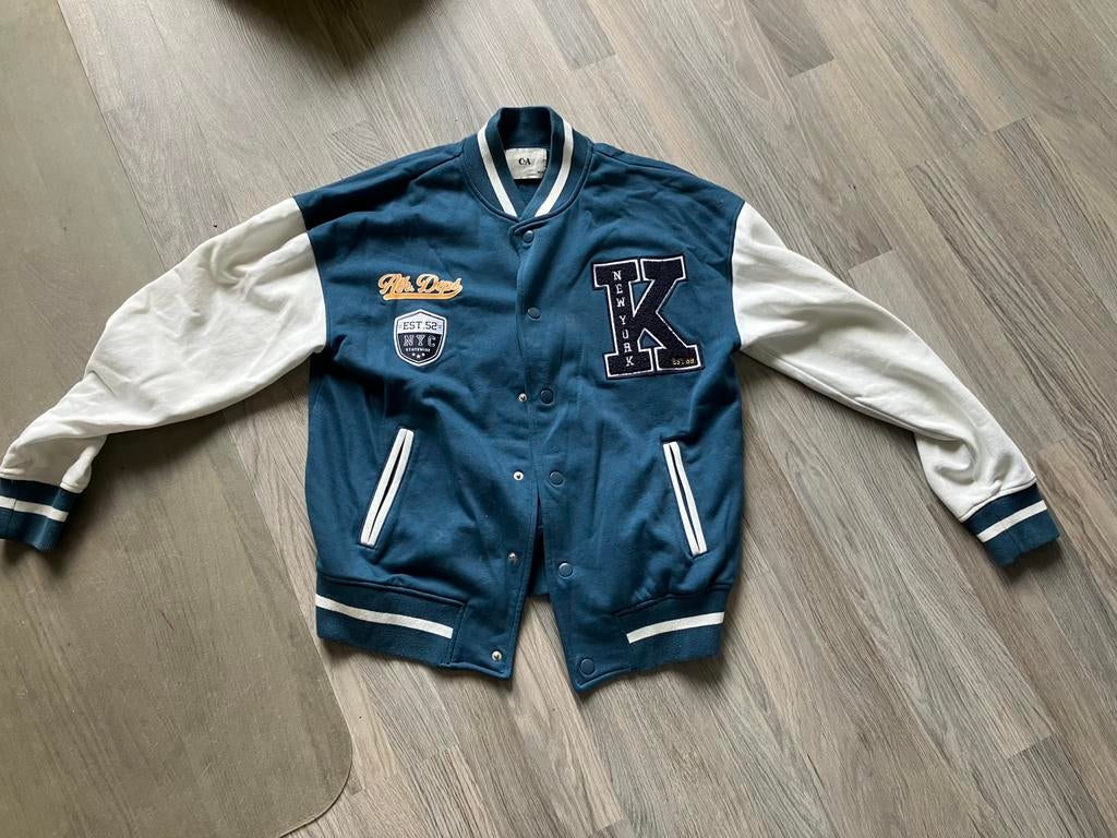 Super leuk jasje maat 164 koopje, Kinderen en Baby's, Kinderkleding | Maat 164, Ophalen of Verzenden, Zo goed als nieuw, Jongen