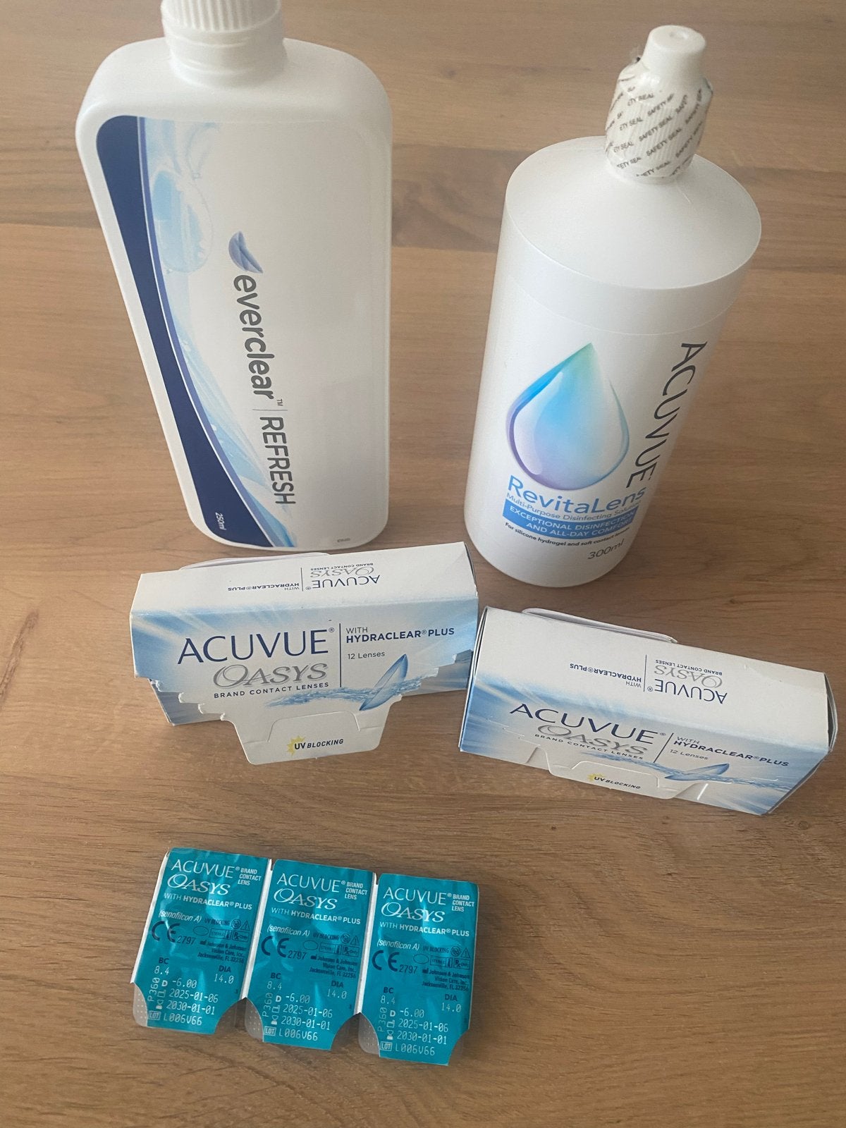 Acuvue Oasys contactlenzen -6.00 en lenzenvloeistof, Ophalen of Verzenden, Nieuw, Overige typen