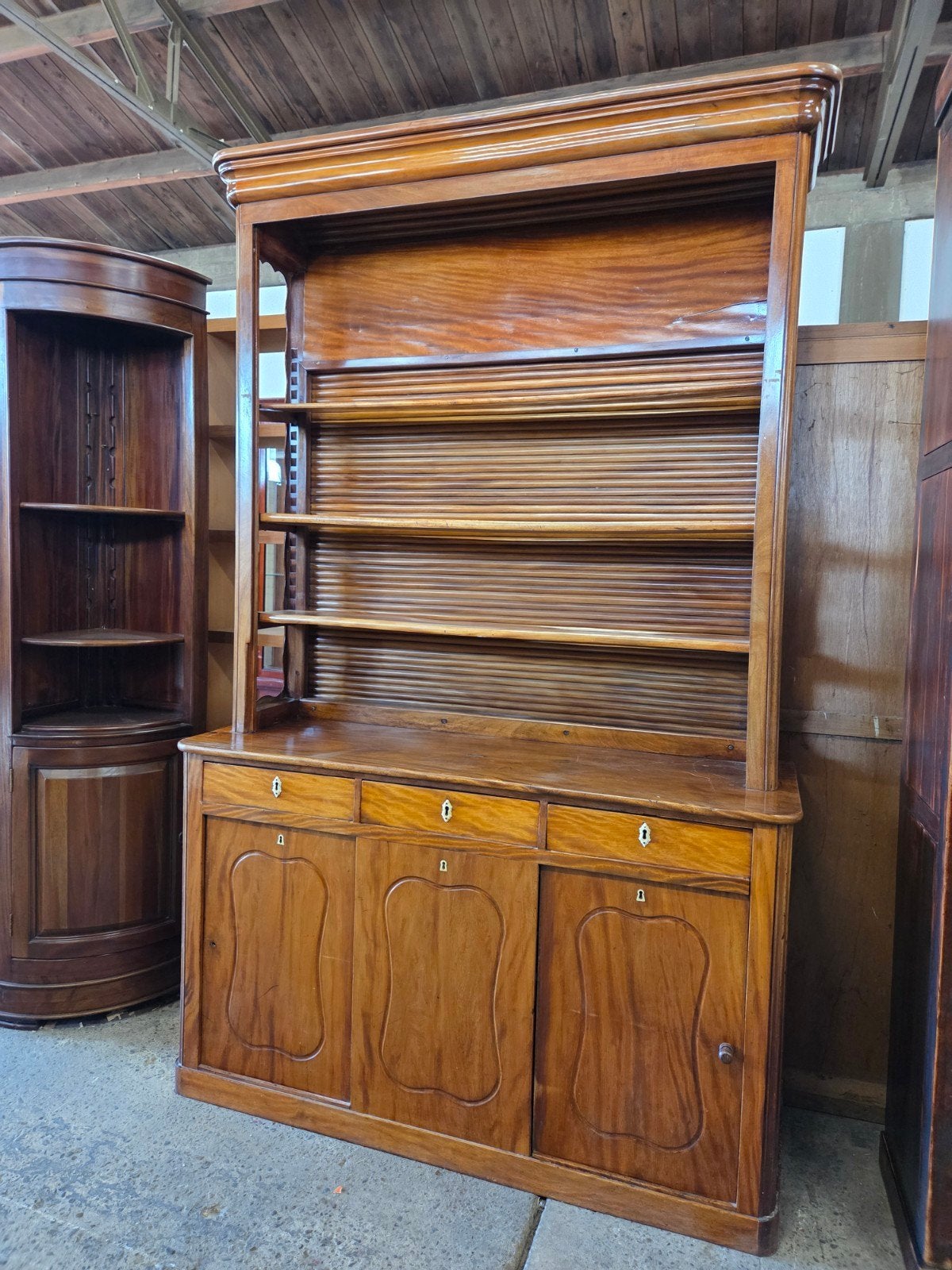 Prachtige buffetkast ~ boekenkast ~ servieskast ~kantoorkast, Ophalen