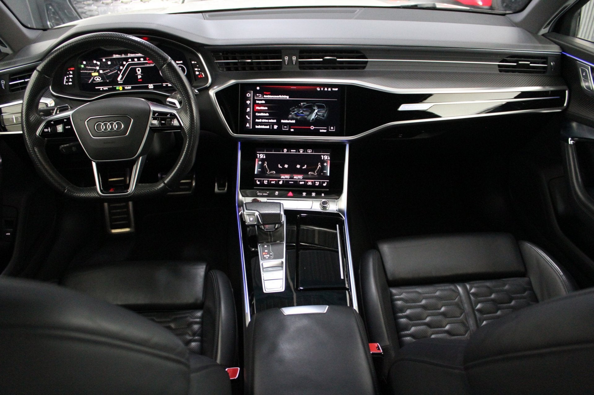 Audi A6 Avant RS 6 TFSI quattro | Panoramadak | Softclose |, Automaat, Dealer onderhouden, Gebruikt, Lichtsensor