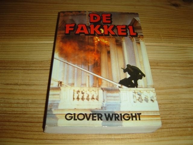 Te koop : de fakkel - glover wright, Ophalen of Verzenden, Gelezen