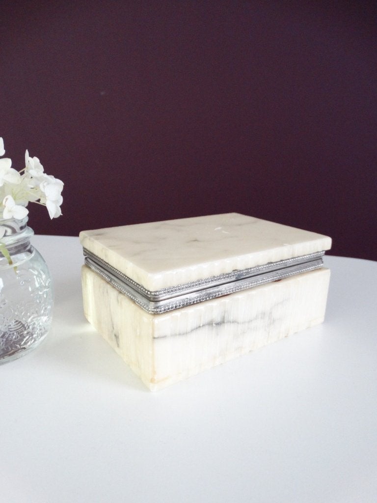Vintage alabaster "white chocolate" - sieradenkistje, Antiek en Kunst, Ophalen of Verzenden