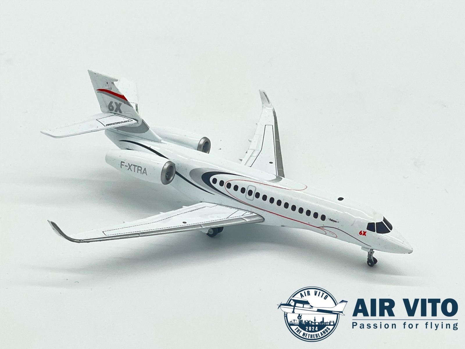 Dassault Falcon 6X - Gedetailleerd Diecast Model 1:200, Overige merken, 1:144 tot 1:200, 2992jb, Ophalen of Verzenden