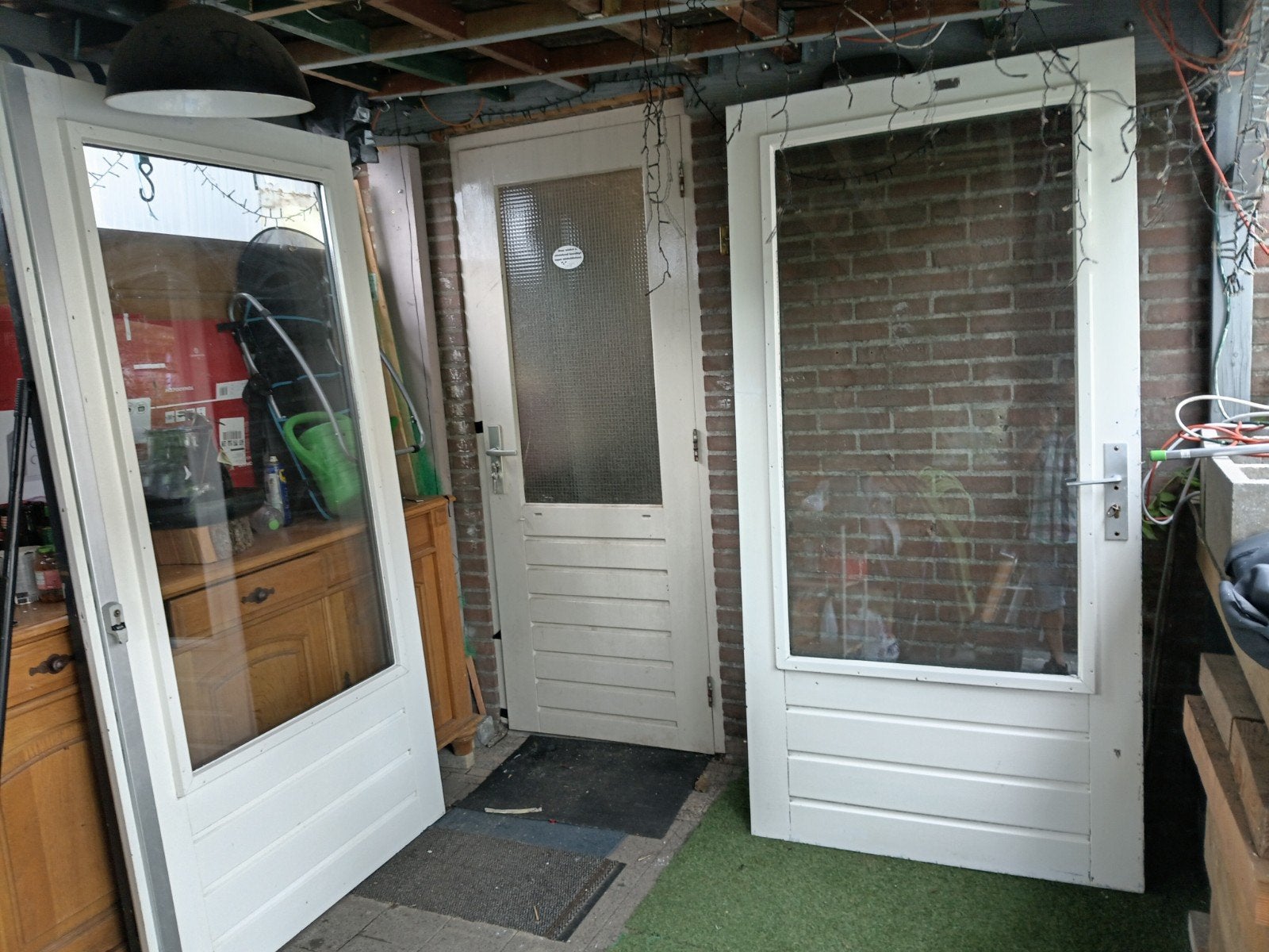 Twee opslaande buitendeuren, Doe-het-zelf en Verbouw, 75 tot 150 cm, Gebruikt, Deurkozijn, Ophalen of Verzenden