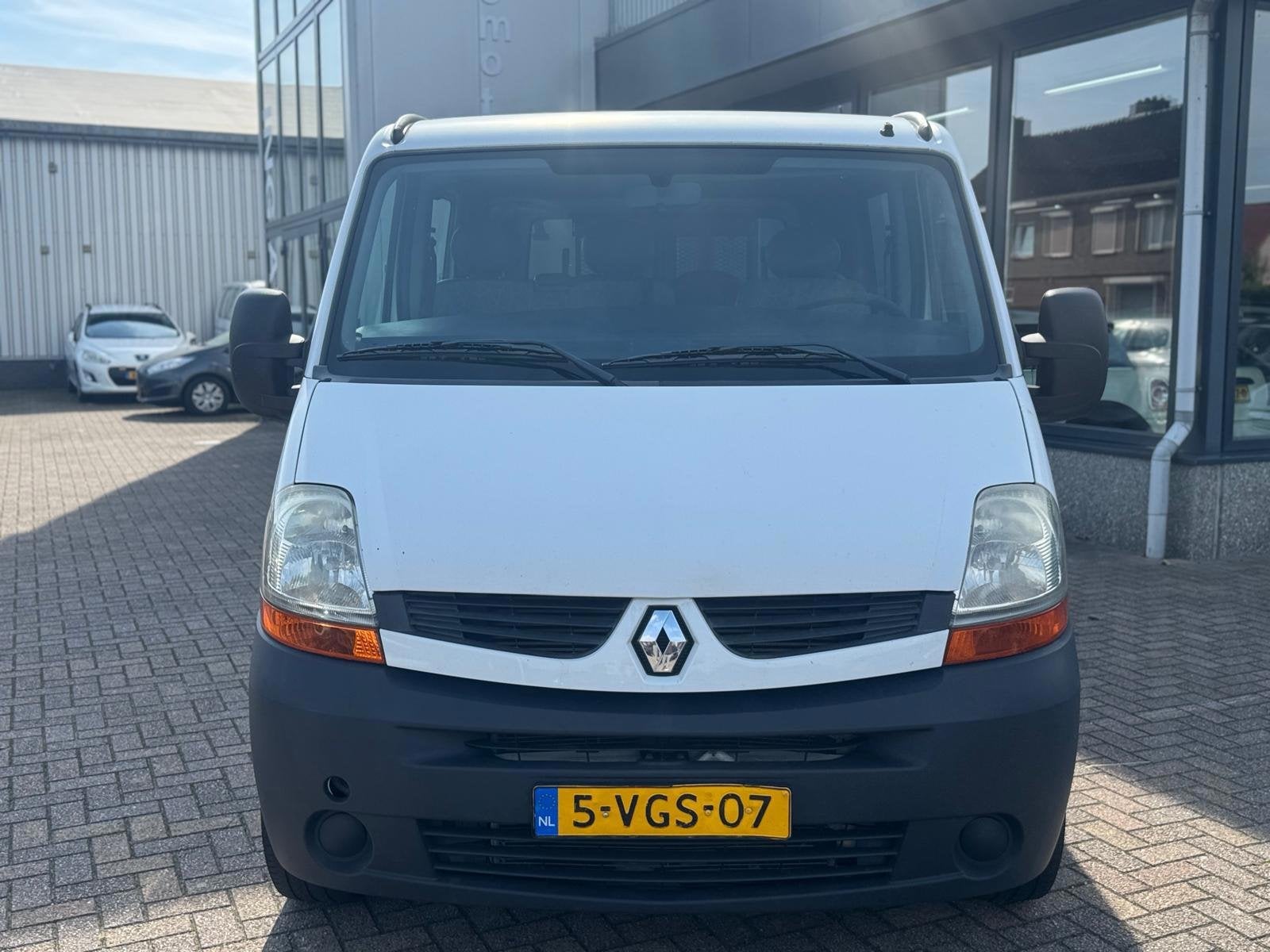 Renault Master T28 2.5 dCi L1H1 DC rolstoel auto invalide wa, Voorwielaandrijving, Stof, Gebruikt, Renault