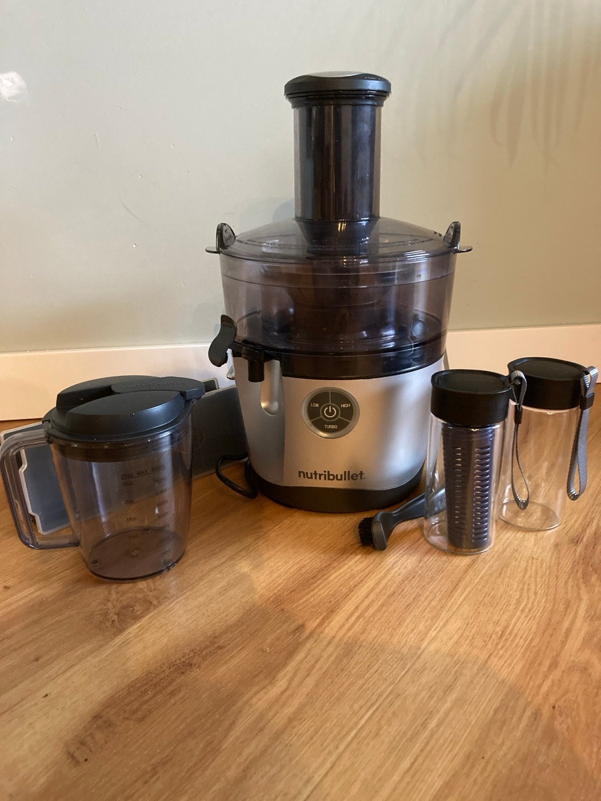 Nutribullet sapcentrifuge met accessoires, Ophalen of Verzenden, Gebruikt, Blender
