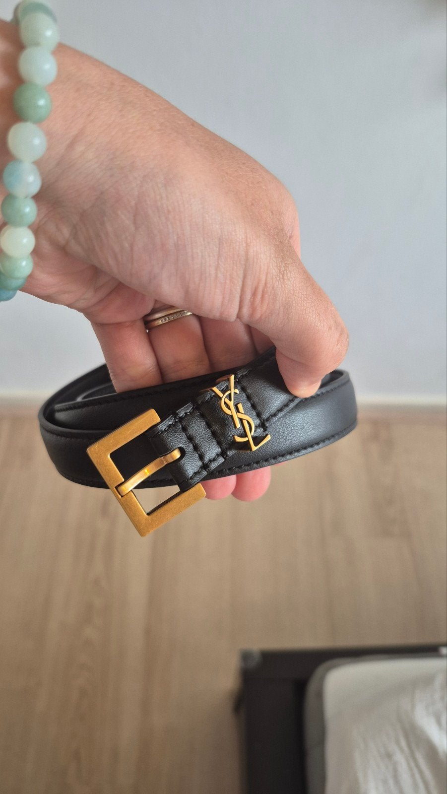 YSL Cassandra Riem 2cm Zwart Leer Goudkleurige Gesp, Kleding | Dames, Riemen en Ceinturen, Minder dan 3 cm, 100 cm of meer, Verzenden