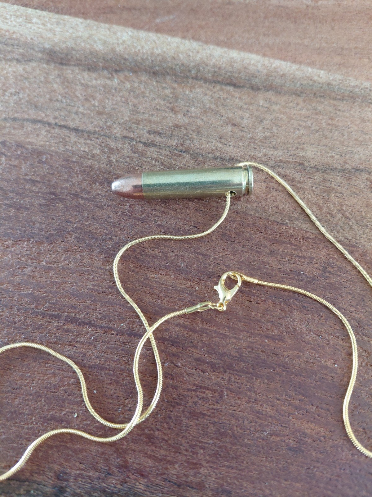 ketting met kogel hanger, Ophalen of Verzenden, Zo goed als nieuw, Goud, Overige materialen