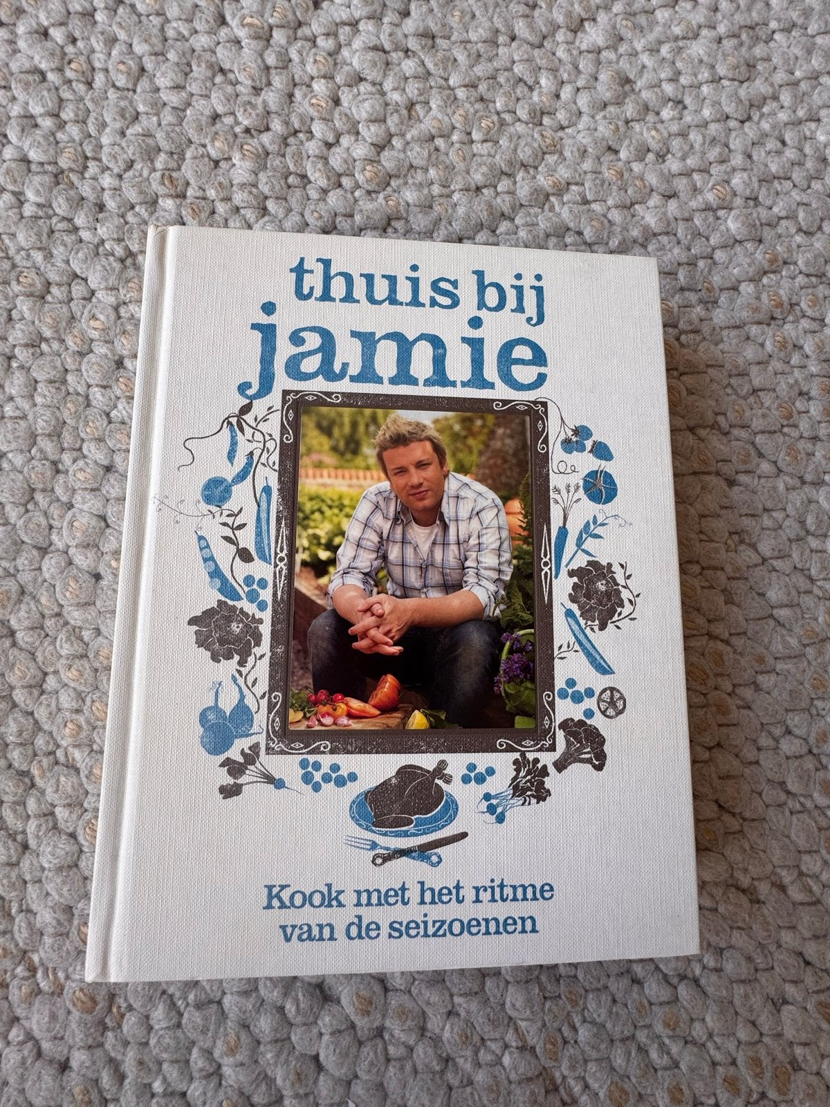 Thuis bij Jamie - Kookboek van Jamie Oliver, Boeken, Ophalen of Verzenden, Zo goed als nieuw