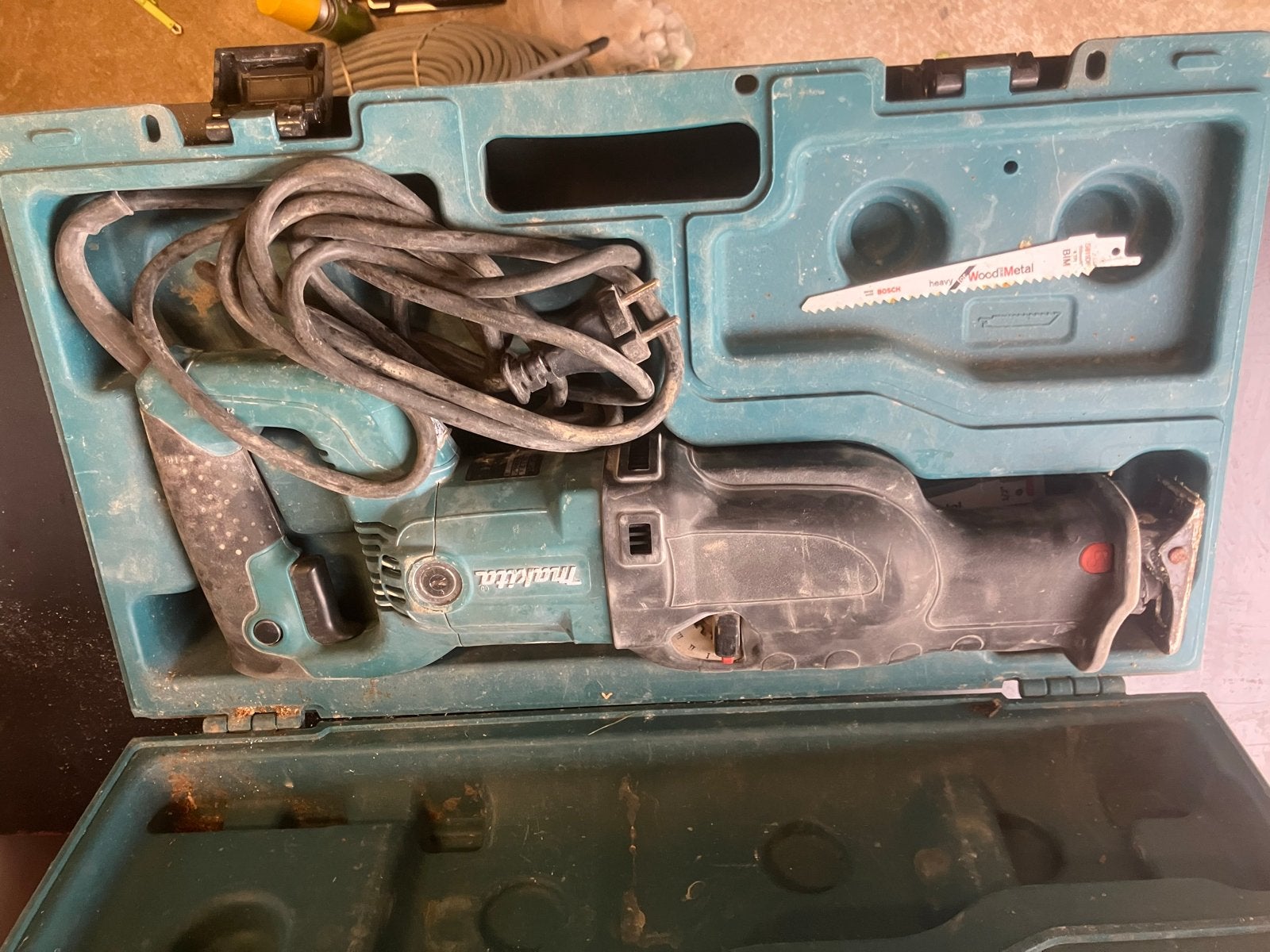 Makita JR3060T Reciprozaag - Krachtige 1250W Zaag, Doe-het-zelf en Verbouw, Gereedschap | Zaagmachines, Gebruikt, 70 mm of meer