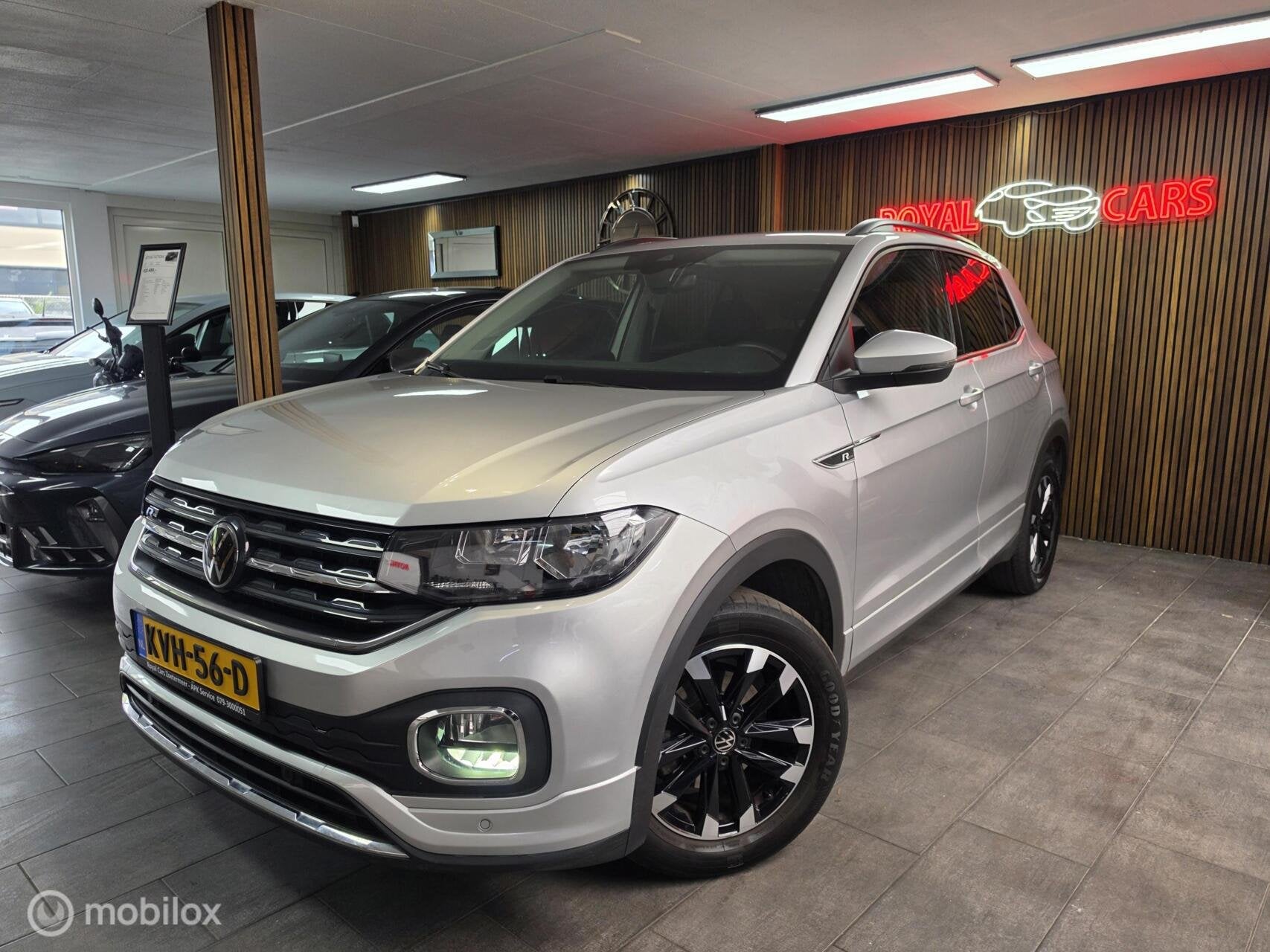 Volkswagen T-Cross 1.0 TSI R-Line| ACC | Lane A. | Carplay, Voorwielaandrijving, T-Cross, Gebruikt, Euro 6