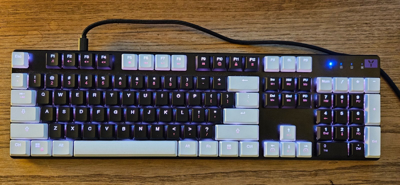 ISY KG 6000 RGB Gaming Toetsenbord - Qwerty - US, Ophalen, Verlichte toetsen, Zo goed als nieuw, Qwerty