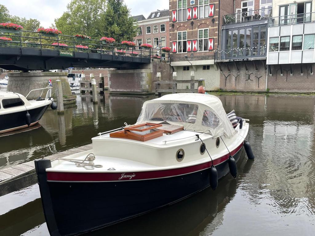 Hellingsloep (Eurosloep) met helmstok, Ophalen, 10 tot 30 pk, Gebruikt, Staal