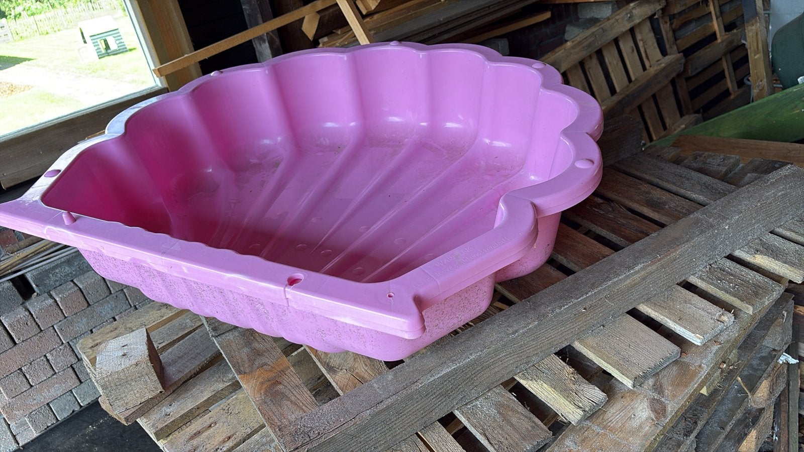 2 Roze schelpen voor zwembad of zandbak, Ophalen, Gebruikt