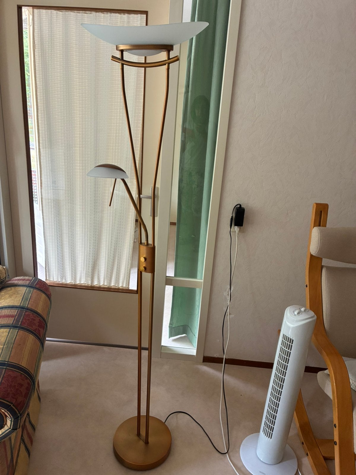 Staande schemerlamp , 2 jaar jong, Ophalen, Zo goed als nieuw, 150 tot 200 cm