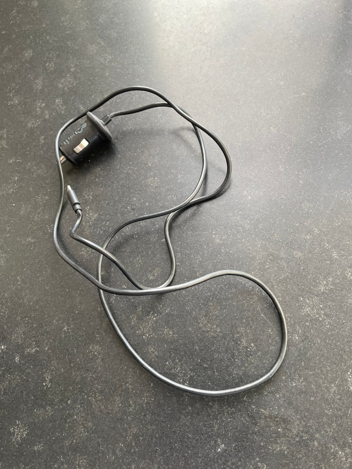 Telefoon-oplader voor in de auto, Ophalen of Verzenden, Zo goed als nieuw, Autolader