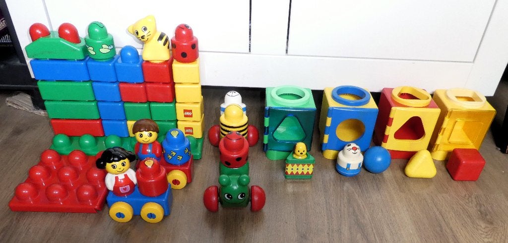 Duplo primo set + vormenstoof. + grondplaten., Kinderen en Baby's, Ophalen of Verzenden, Gebruikt, Duplo