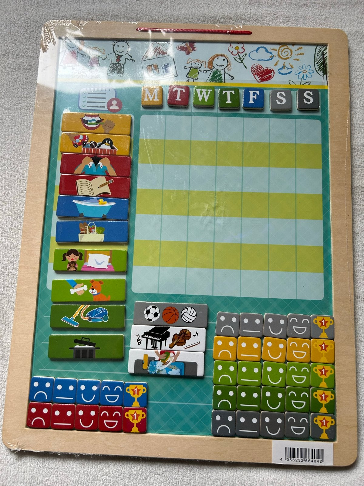 Playtive Beloningskaart / Magneetbord met 55 Magneten, Ophalen, Nieuw, Ontdekken