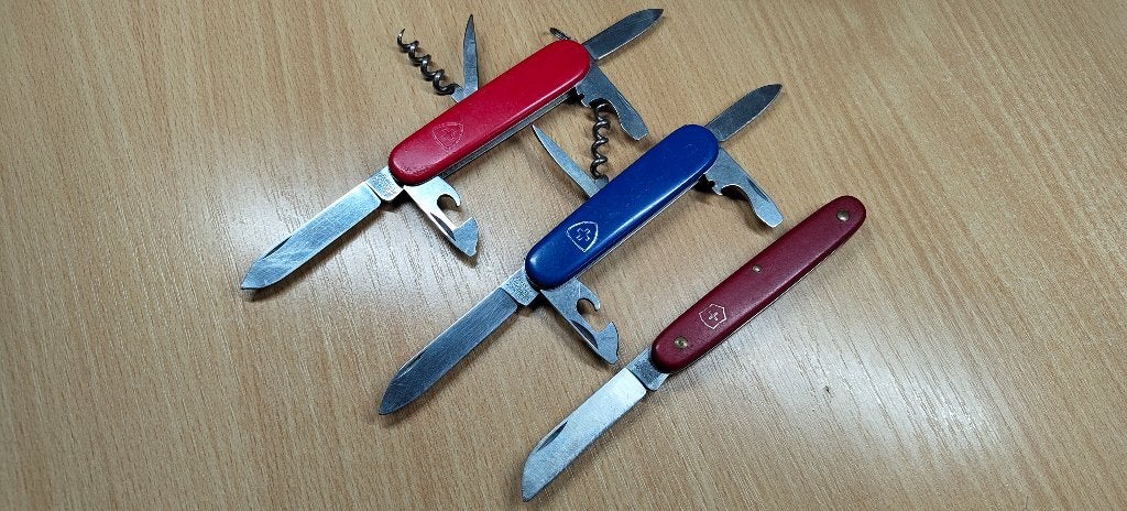 zakmes x2 Elinox 1x Victorinox, Caravans en Kamperen, Verzenden, Gebruikt