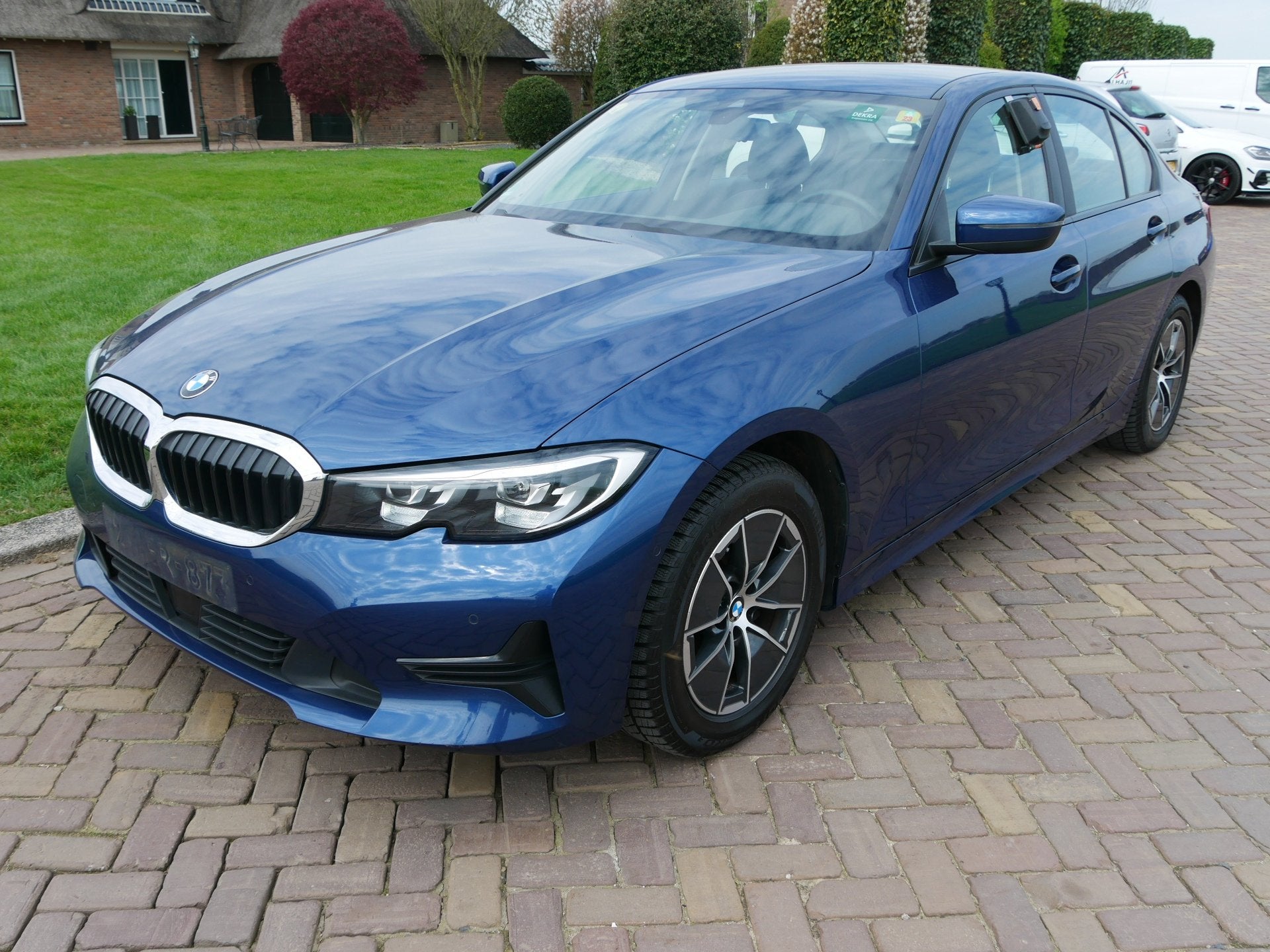 BMW 3-serie 318d 110kW AUT. CLIMA NAVI CAMERA LEATHER * 1499, Automaat, 1998 cc, Gebruikt, Zwart