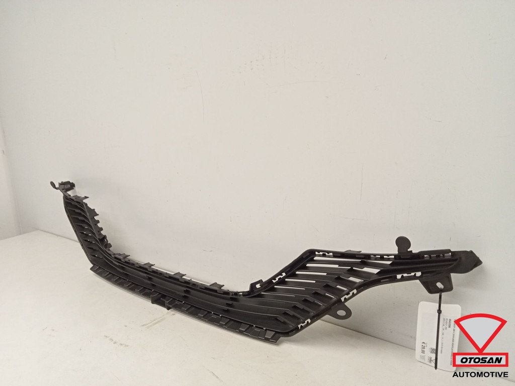 Peugeot 208 II 2019-2026 Ventilatiegrille Voor, Taurusavenue 1
2132 LS  Hoofddorp, NL, Gebruikt, Contact.group@renault.com, Stellantis N.V.