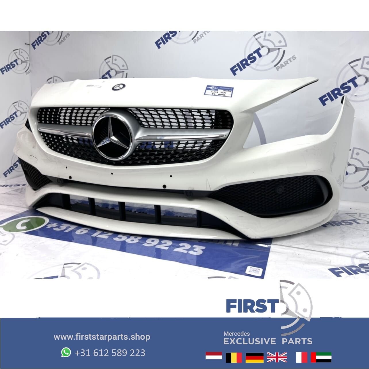 W117 CLA Facelift AMG Voorbumper compleet diamand gril Origi, Gebruikt, -, Voor, Ophalen of Verzenden