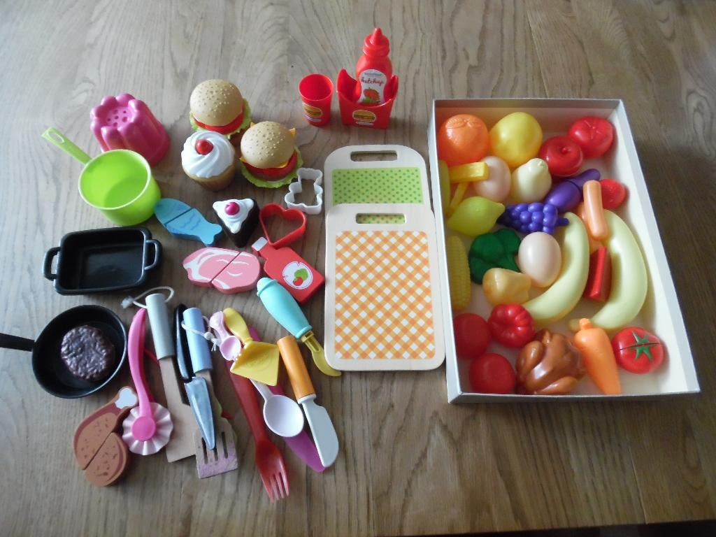 grote doos vol spullen voor een winkeltje oa koken en eten, Ophalen of Verzenden, Gebruikt, Bouwen