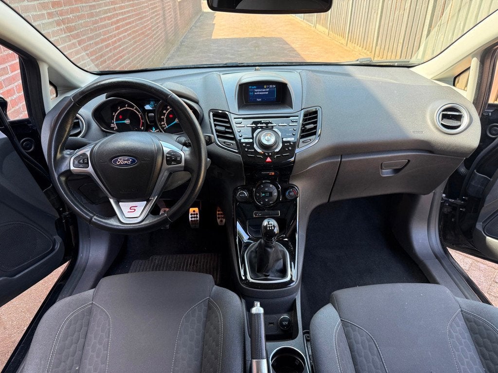 Ford Fiesta 1.0 EcoBoost Sport|CRUISE/PDC/BLEUTOOTH/DBRIEMVE, Voorwielaandrijving, Euro 5, 125 pk, Start-stop-systeem