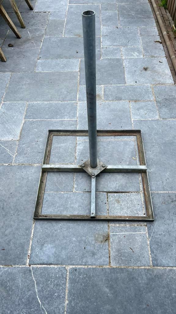 Tegelvoet voor schotelantenne, Ophalen, Gebruikt, (Schotel)antenne-accessoires, Overige merken