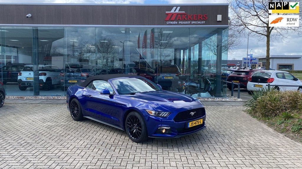 Ford Mustang Convertible 2.3 EcoBoost, Achterwielaandrijving, Gebruikt, Euro 6, 4 cilinders