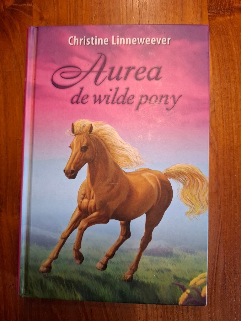 Aurea de wilde pony, Boeken, Ophalen of Verzenden, Zo goed als nieuw, Paarden of Pony's