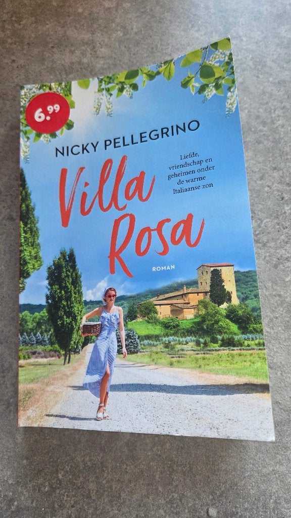 Villa Rosa Nicky Pellegrino, Boeken, Ophalen, Zo goed als nieuw