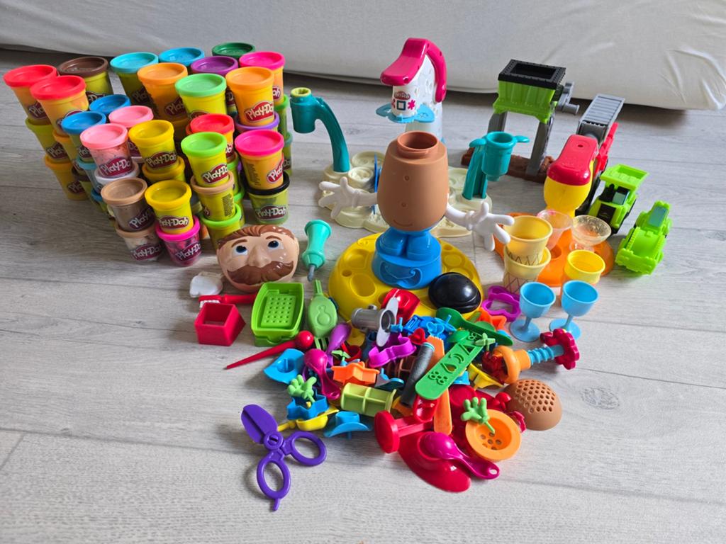 Grote Play-Doh set: 60 potten, diverse sets., Ophalen of Verzenden, Gebruikt, Jongen of Meisje