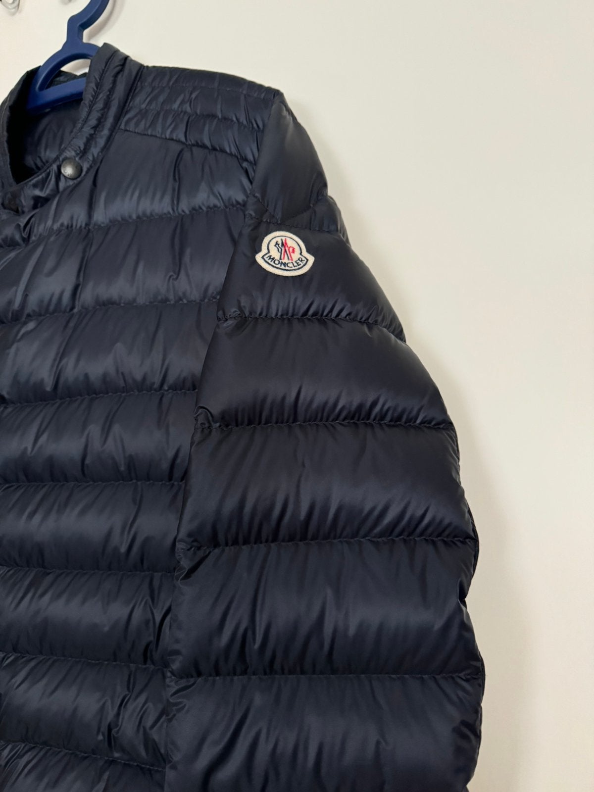 Nw donkerblauwe Moncler jas maat 3 (L), Ophalen, Nieuw, Blauw
