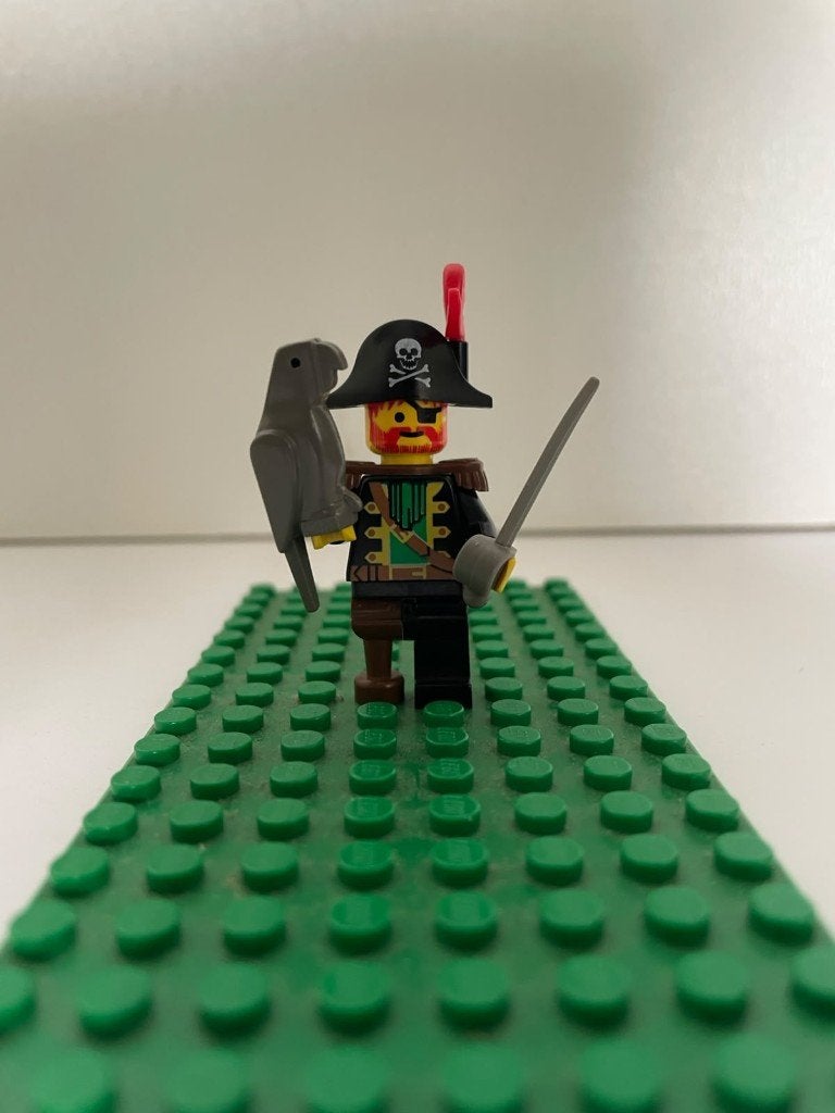LEGO Vintage Pirates Kapitein Roodbaard (6285 / 6286), Lego, Zo goed als nieuw, Minifiguur, Pirates