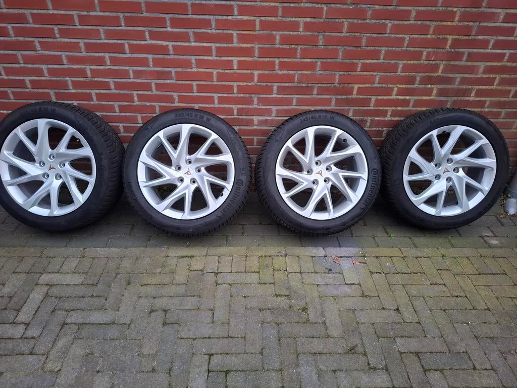 Velgenset Cupra/Seat 18 inch met Continental All Season, Ophalen
